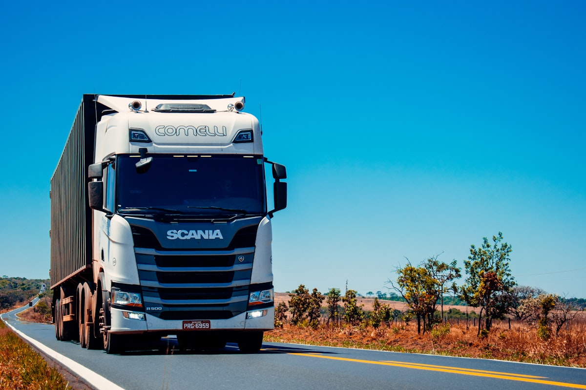 Nakliyat Sigortası Neden Yapılmalı? Lojistik Ticaretine Katkıları